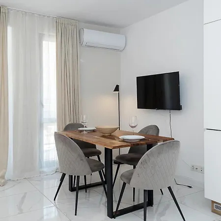 Buenavista I Modern Comfort Near Center By Flat Mаnаger